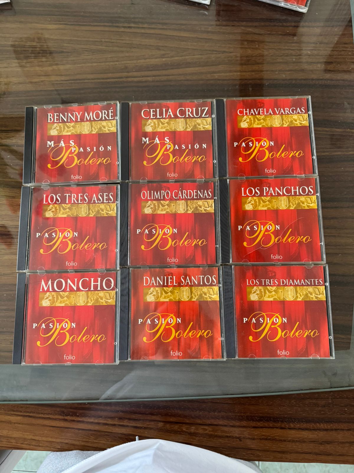 coleccion clasica de 37 CDS de bolero